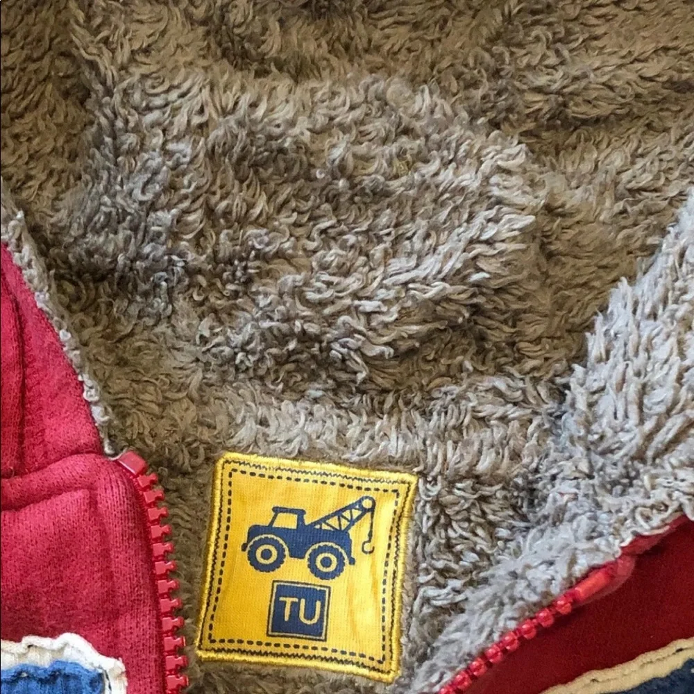 TU boys Tow Truck sweater 3-4 yrs